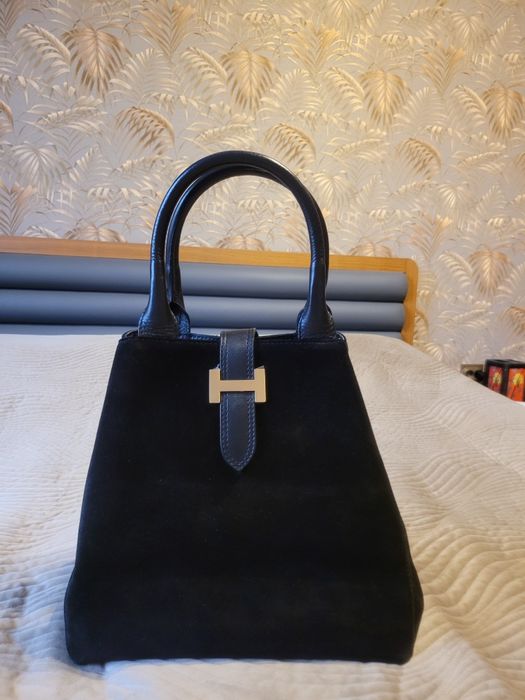 Продам замшевую сумку