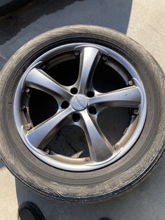 Продавам джанти 18” подходящи за Крайслер