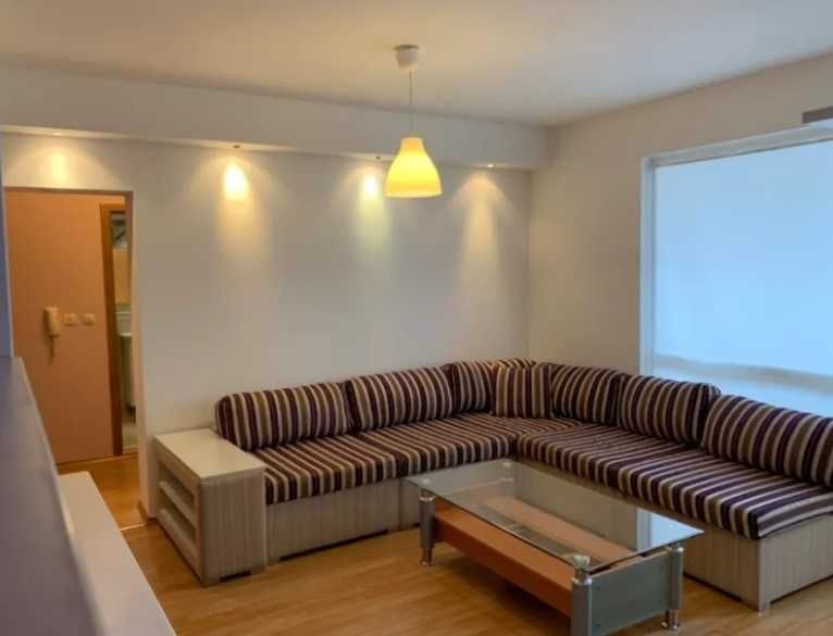 Двустаен апартамент Център