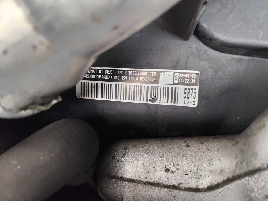 Dezmembrez V.W T5 mot 2.5 euro 4 cod mot.BPC