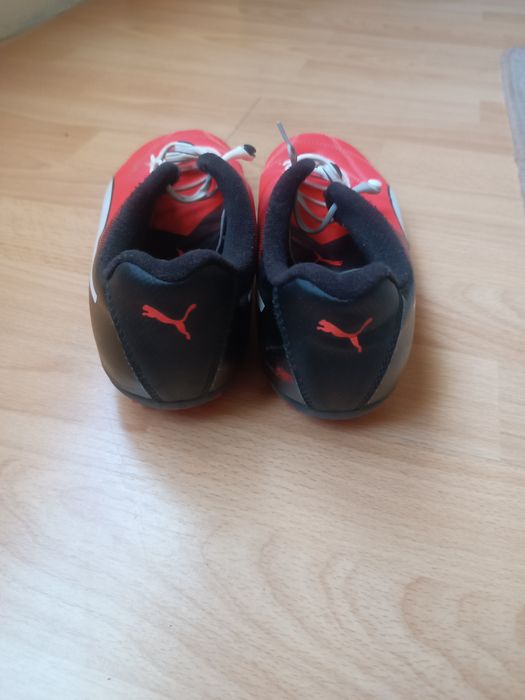 Бутонки Puma 38,5 номер