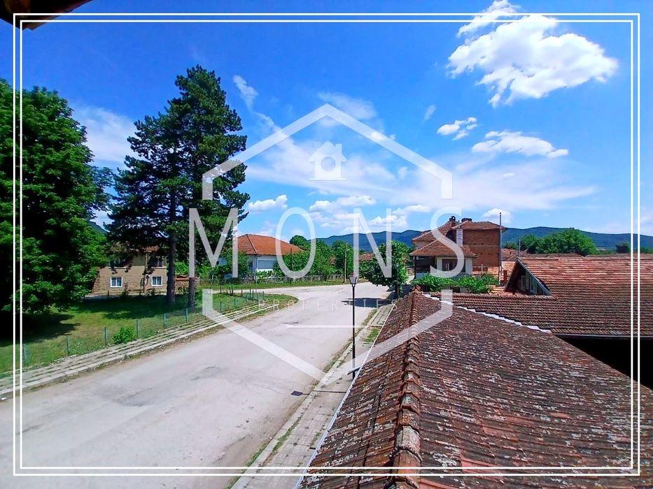 Продава се Хотел в с. Горско ново село, Област Велико Търново - 800 кв.м за 286 €/кв.м - Снимка #11