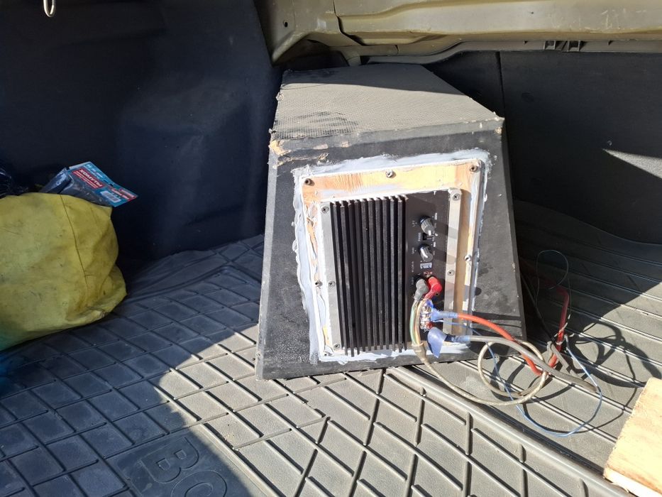 Сабфуфер активный ACV.