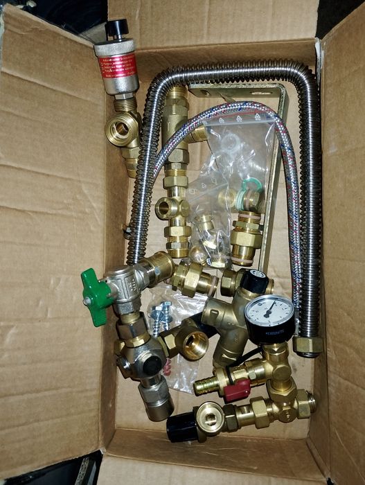 Слънчеви колектори и бойлери за топла вода