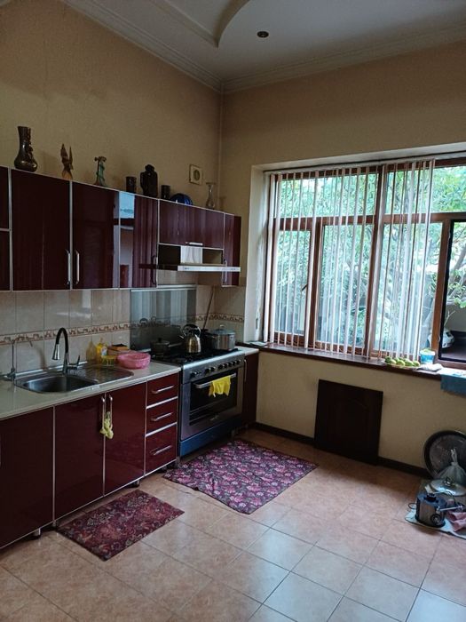 Уй сотилади 4.76 сотих