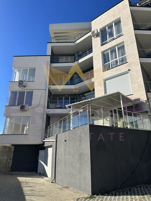Продава се Гараж / Паркомясто в Варна, Виница - 12 кв.м за 595 €/кв.м - Снимка #1