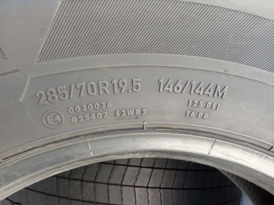 4 товарни гуми 285/70R19.5 Continental Hybrid HD3 146/144M M+S DOT2020