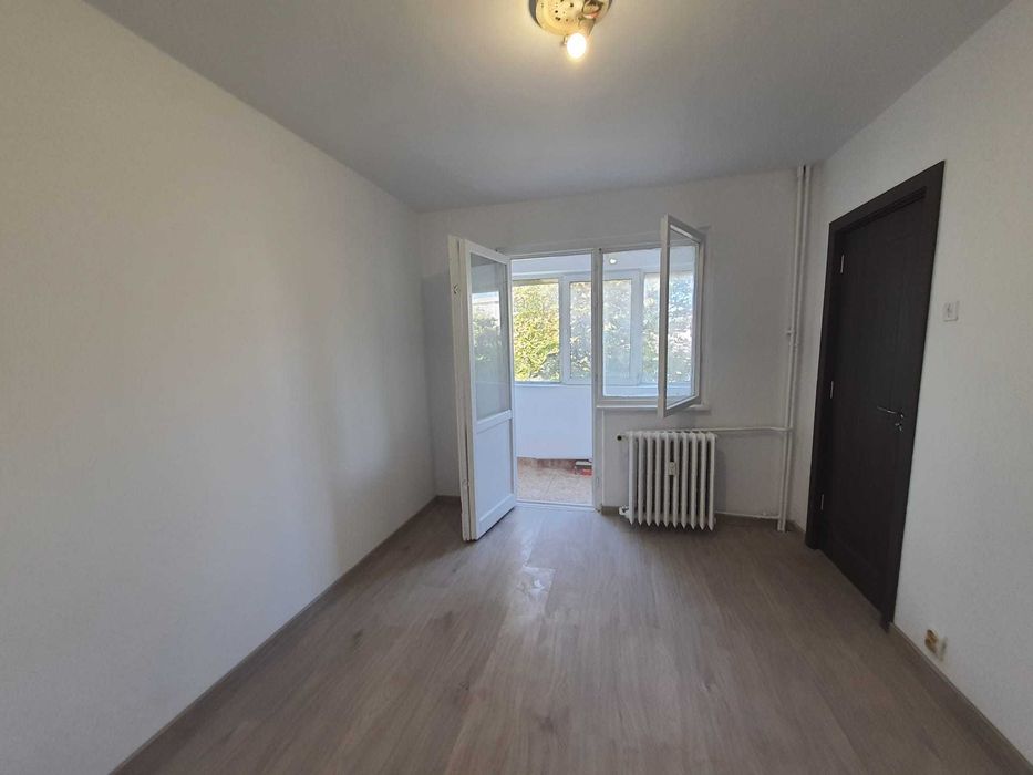 Apartament 3 camere, Tomis Nord – Str. Tulcei | Etaj 3/4 | Amenajat recent