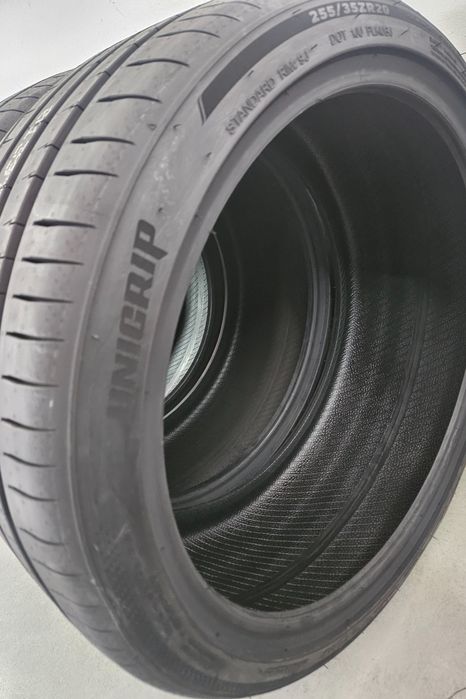 255/35 R20 97Y XL UNIGRIP(Gripmax) Anv noi vara protectie janta PROMO