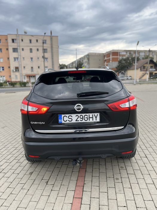 Nissan Qashqai J11