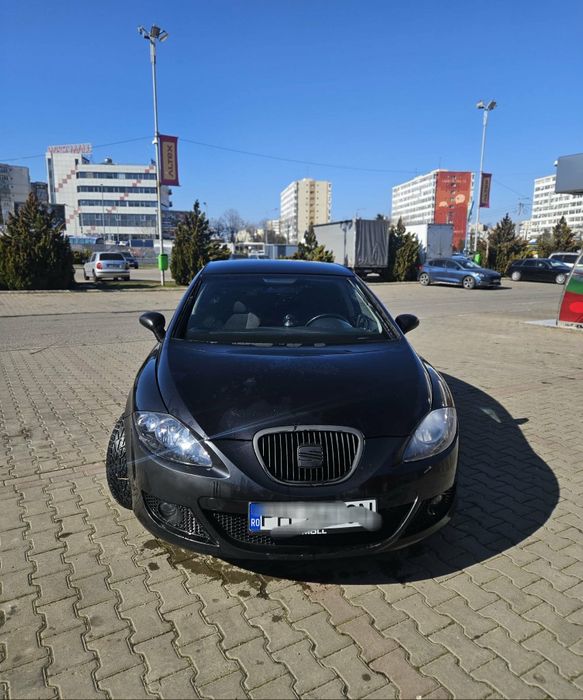 Vand mașina seeat leon