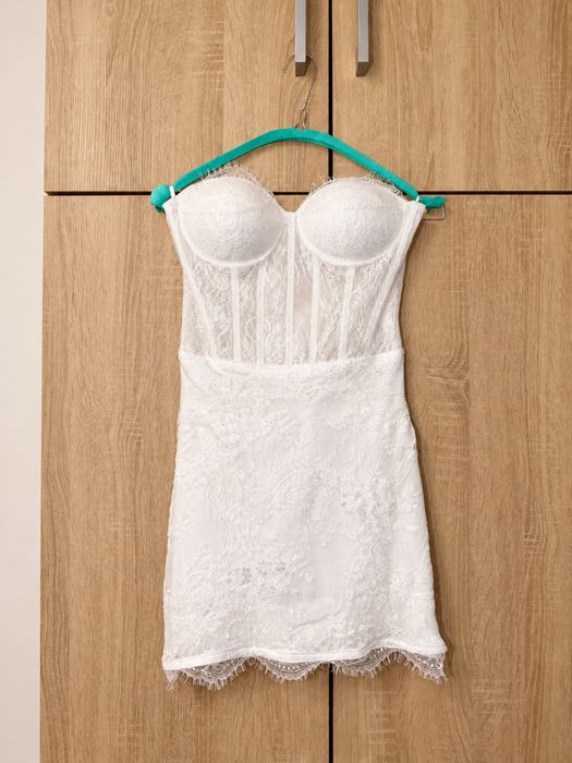 Rosie Etienne Bridal + подарък