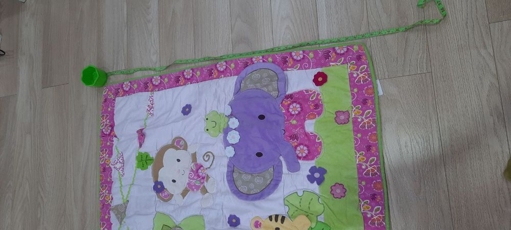 Продам коврик для малышей