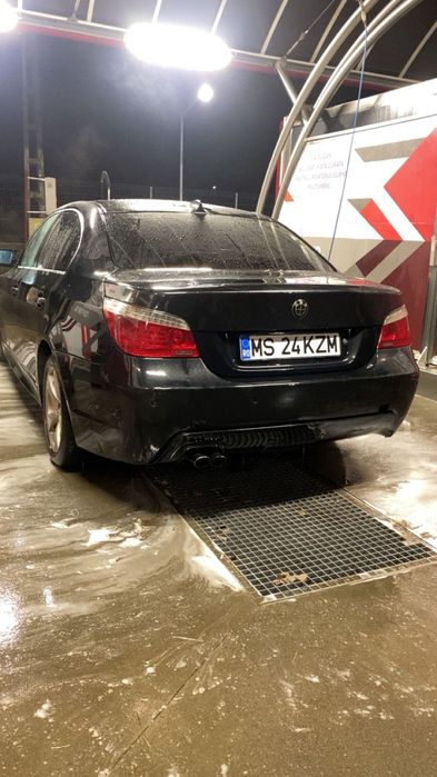 Vând seria5 E60 motor de 3000