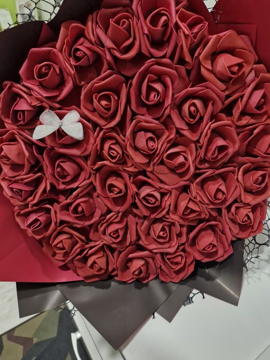 Букет от вечни 35 рози.