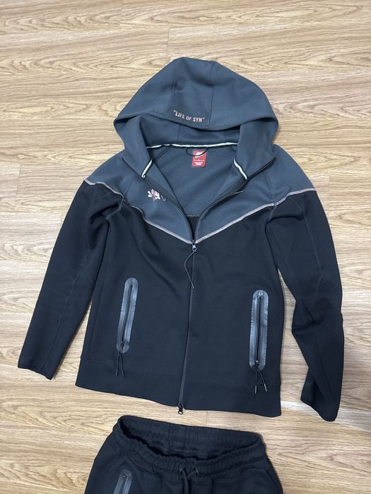 Vand trening Nike Tech fleece x Syna World