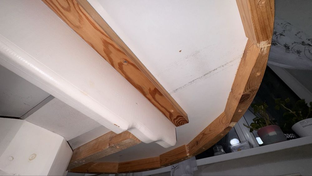 Стол деревянный!