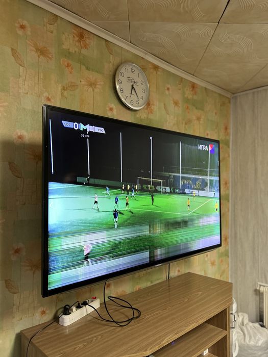 Продам телевизор Samsung LED 55