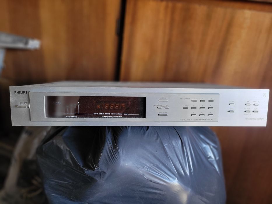 Tuner F 2516 Philips