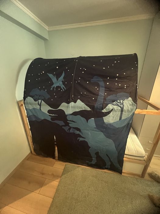 Детско легло IKEA KURA + палатка + матрак MALVIK