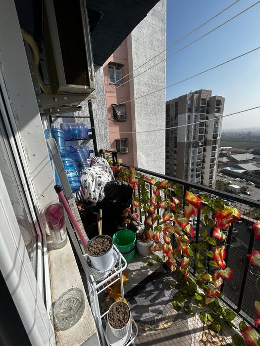 Продаеться 3 комнатная квартира