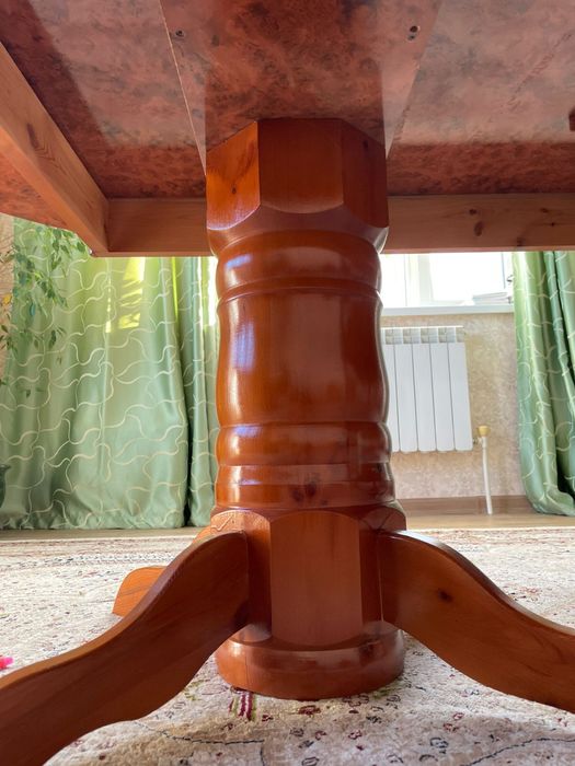 Продам стол из дерева