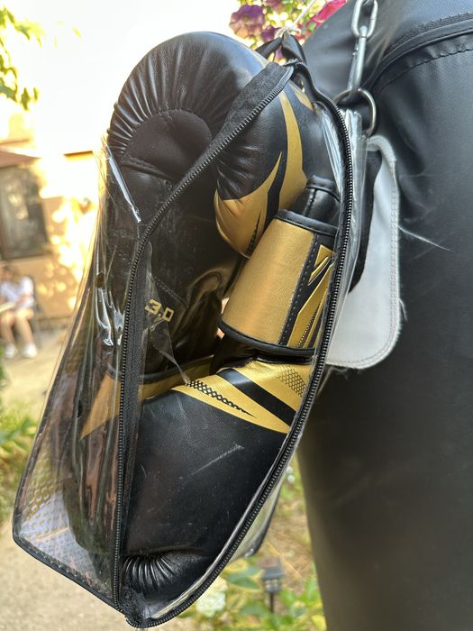 Sac De Box Movit 60KG + Manusi Venum + Manusi Movit