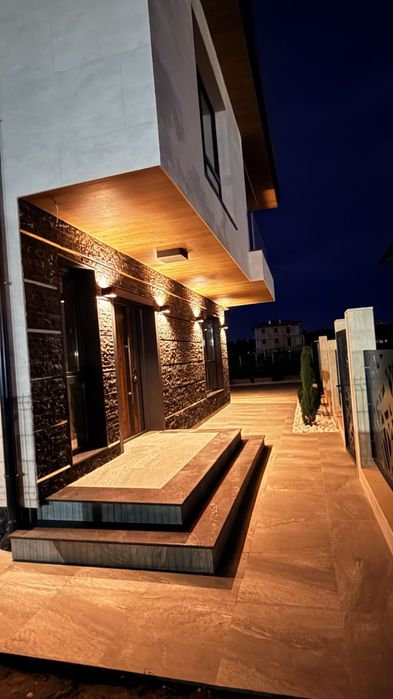 Продава се Къща в Пловдив, Коматевски възел - 220 кв.м за 853 €/кв.м - Снимка #8
