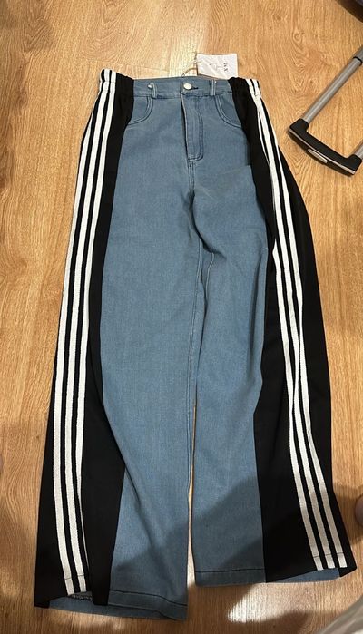 Продам брюки-джинсы XM 10500