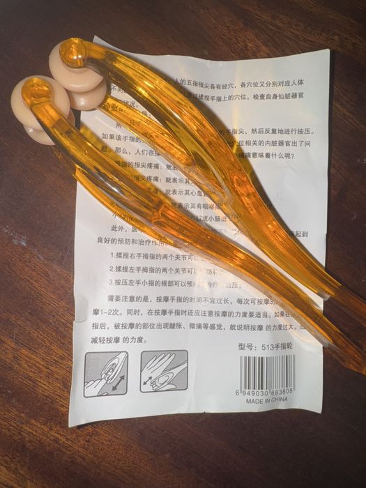 Массажер для пальцев рук