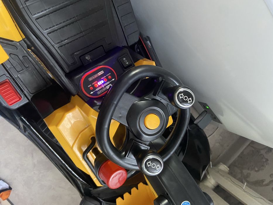 Детский экскаватор