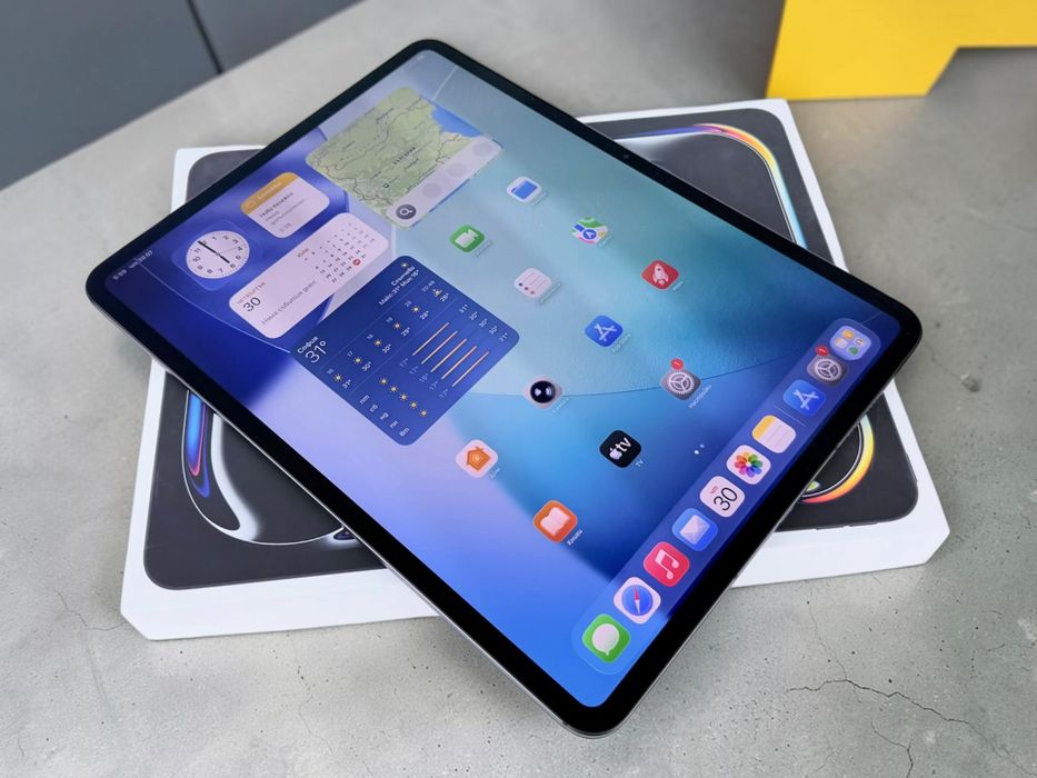 Таблет Apple iPad Pro 13" 8th Gen M5 Wi-Fi + Cellular 512GB Black 60 ЗАРЯДА! Гаранция!
