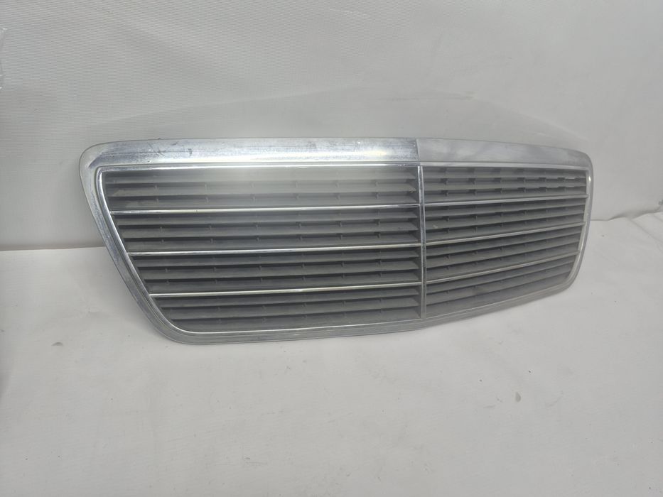 Решетка Mercedes w210 рестаил