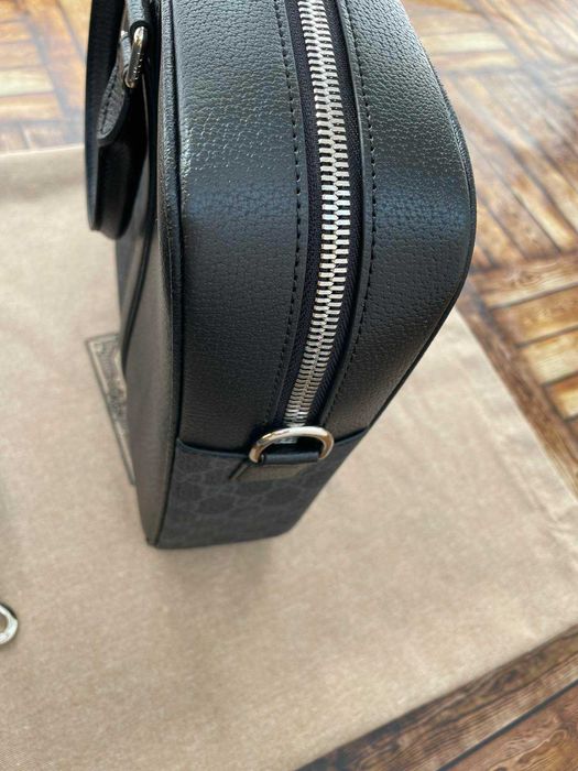 Оригинална Чанта Гучи Куфарче Естествена Кожа Gucci GG Supreme Canvas