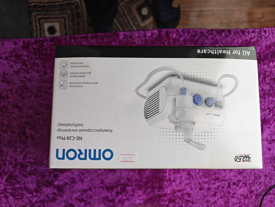 продаю  небулайзер omron