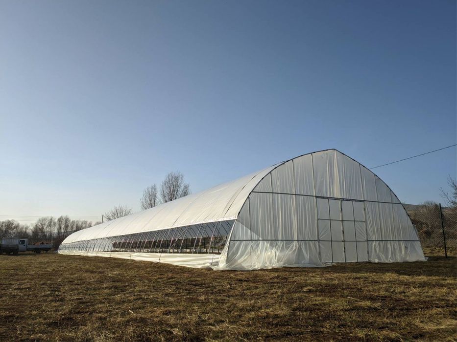 Конструкция за полиетиленова оранжерия