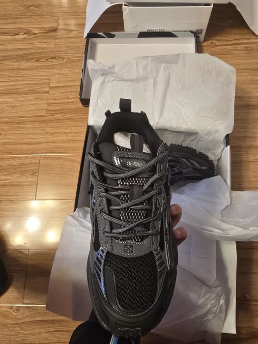 off white be right back