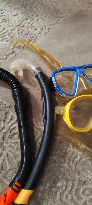 Set de scufundări 2 Masti 2 tuburi Snorkeling pret pe tot ce se vede