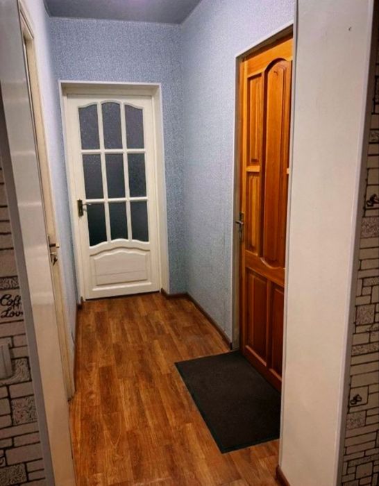 Метро Максем Горкий 2-хона 1-этаж хоналари розделний