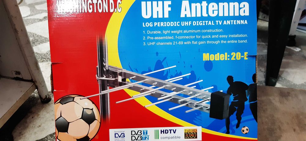 Антена за цифрова ефирна телевизия с 10м,кабел НОВА