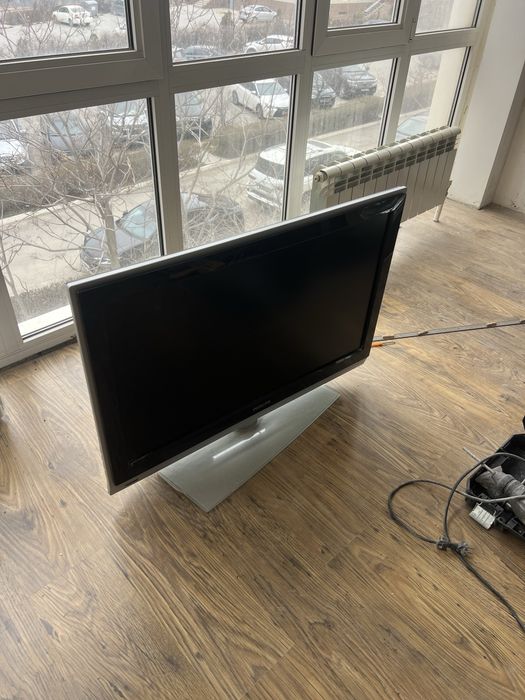 Продам телевизор