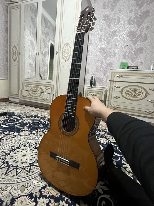 Гитара Yamaha c40