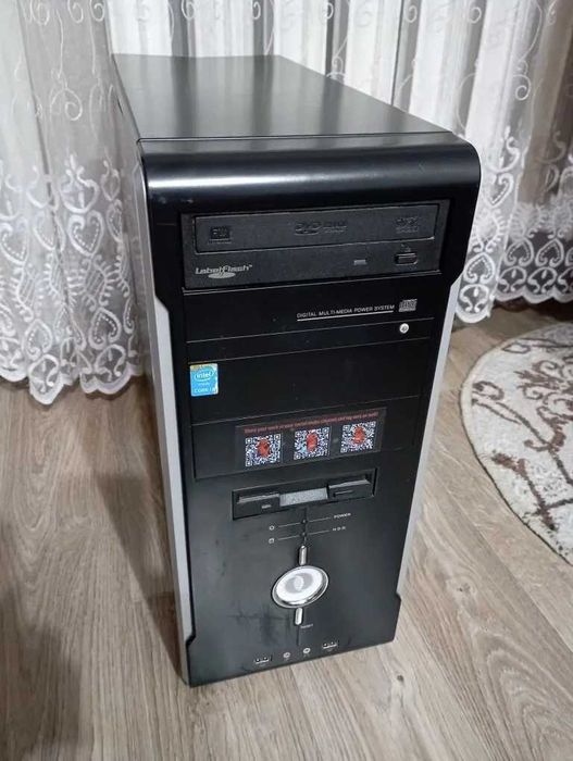 Системный блок core i3 10100f RX 580