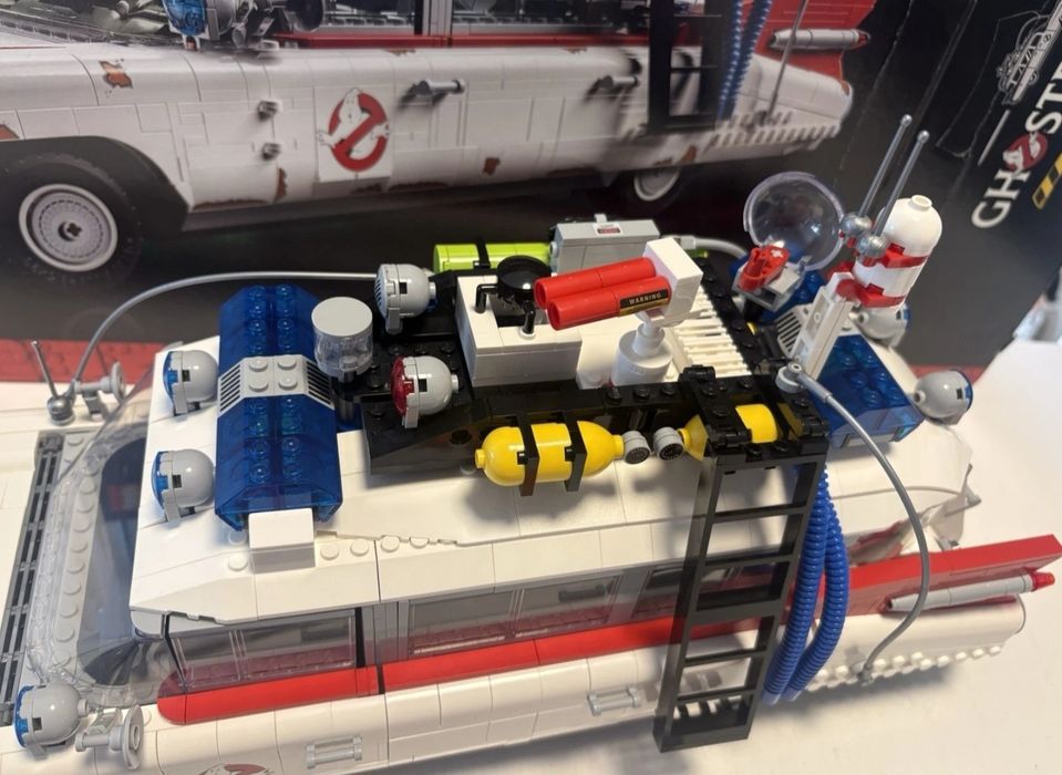 LEGO 10274 Ghostbusters ECTO-1