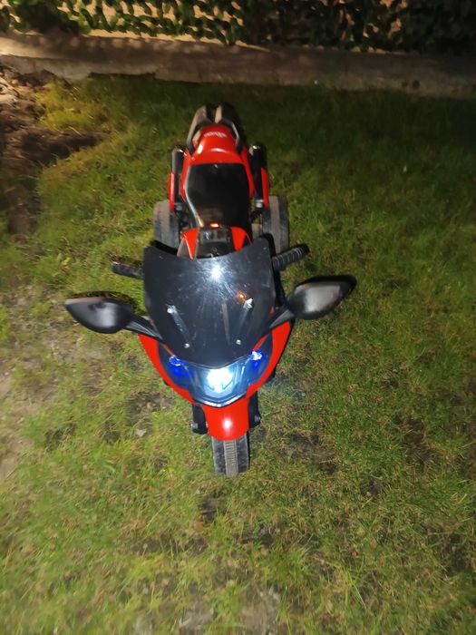 Motocicleta electrica copii