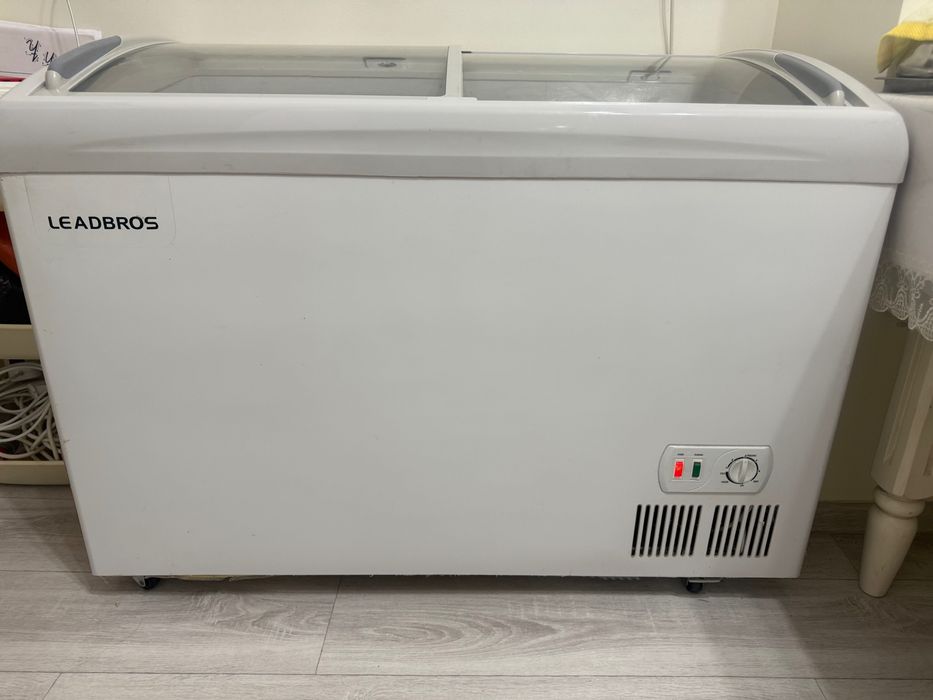 Витринный морозильник сатылады