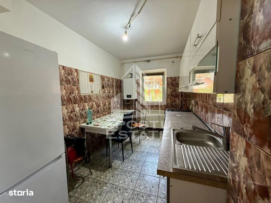 Apartament 3 camere de vanzare, zona Lipovei, Timisoara