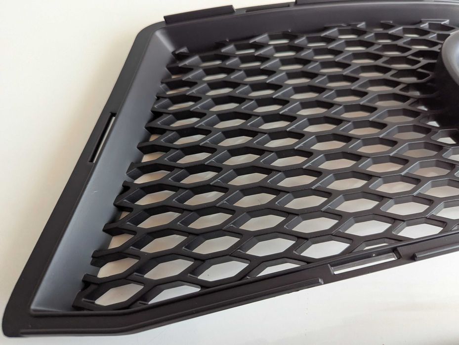 Решетки в броня RS3 Ауди А3 8П 08-12 г. Audi A3 8P За RS RS3 Решетка