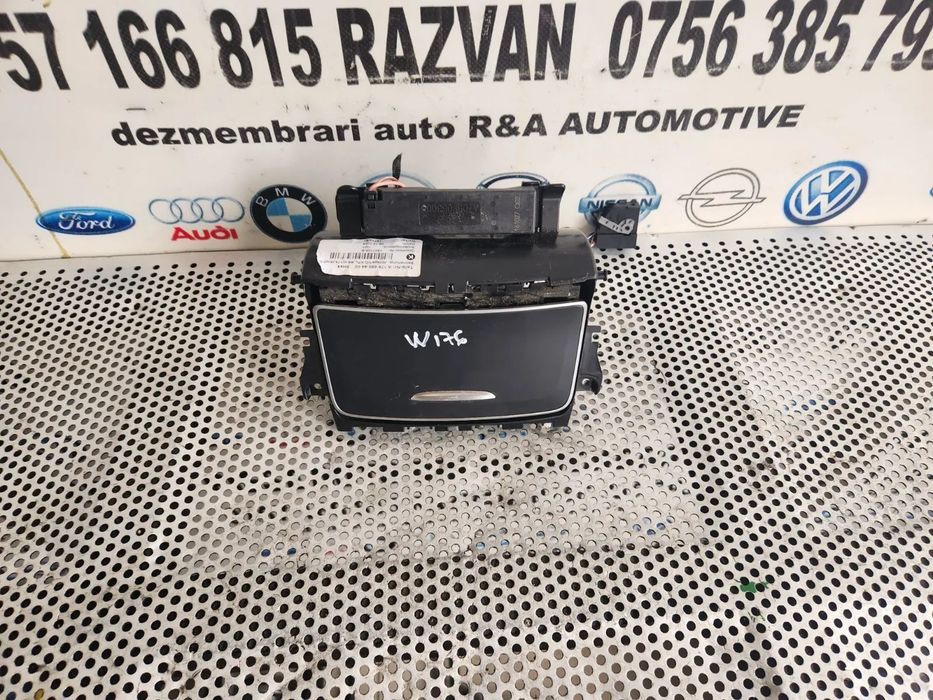 Scrumiera Originala Mercedes A Class W176 Dezmembrez Mercedes A Class W176 Motor 651 2.2 Cdi - Dezm