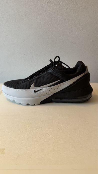 Nike AirMax Pulse